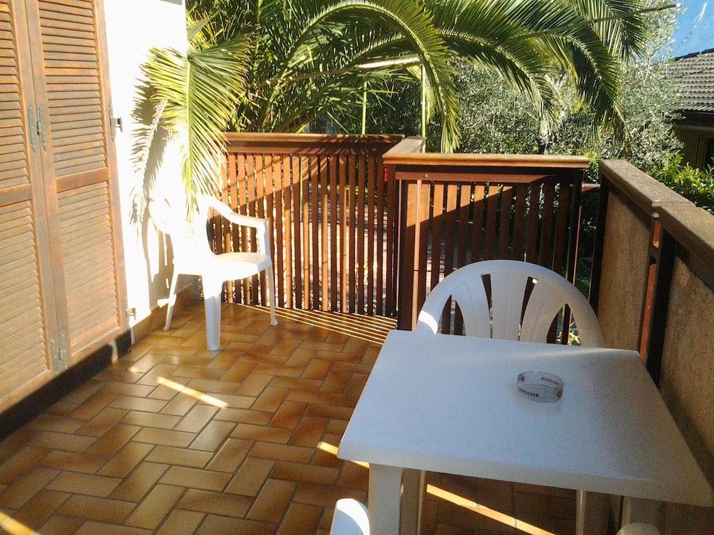 Residence Miravalle Limone sul Garda Rom bilde