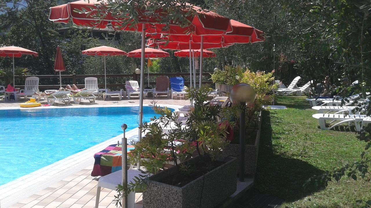 Residence Miravalle Limone sul Garda Eksteriør bilde